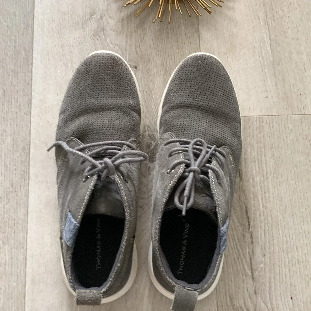 Thomas & Vine  Men's McCoy Chukka Boots - Grey leather boots‎ size 10.5 suede